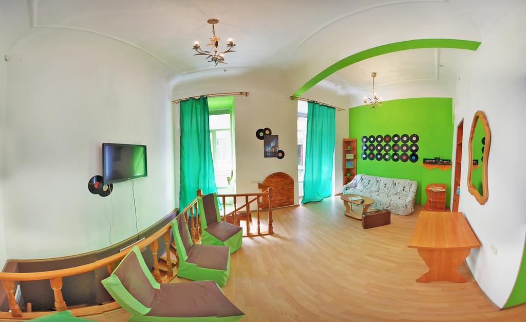 Chemodan Hostel Odesa Exterior foto