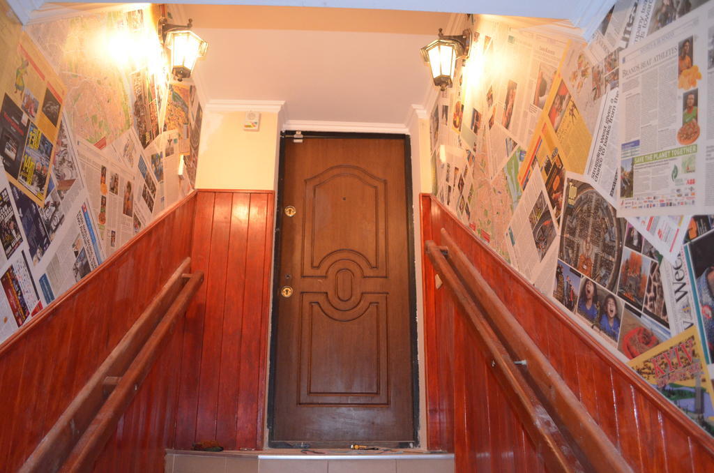 Chemodan Hostel Odesa Exterior foto